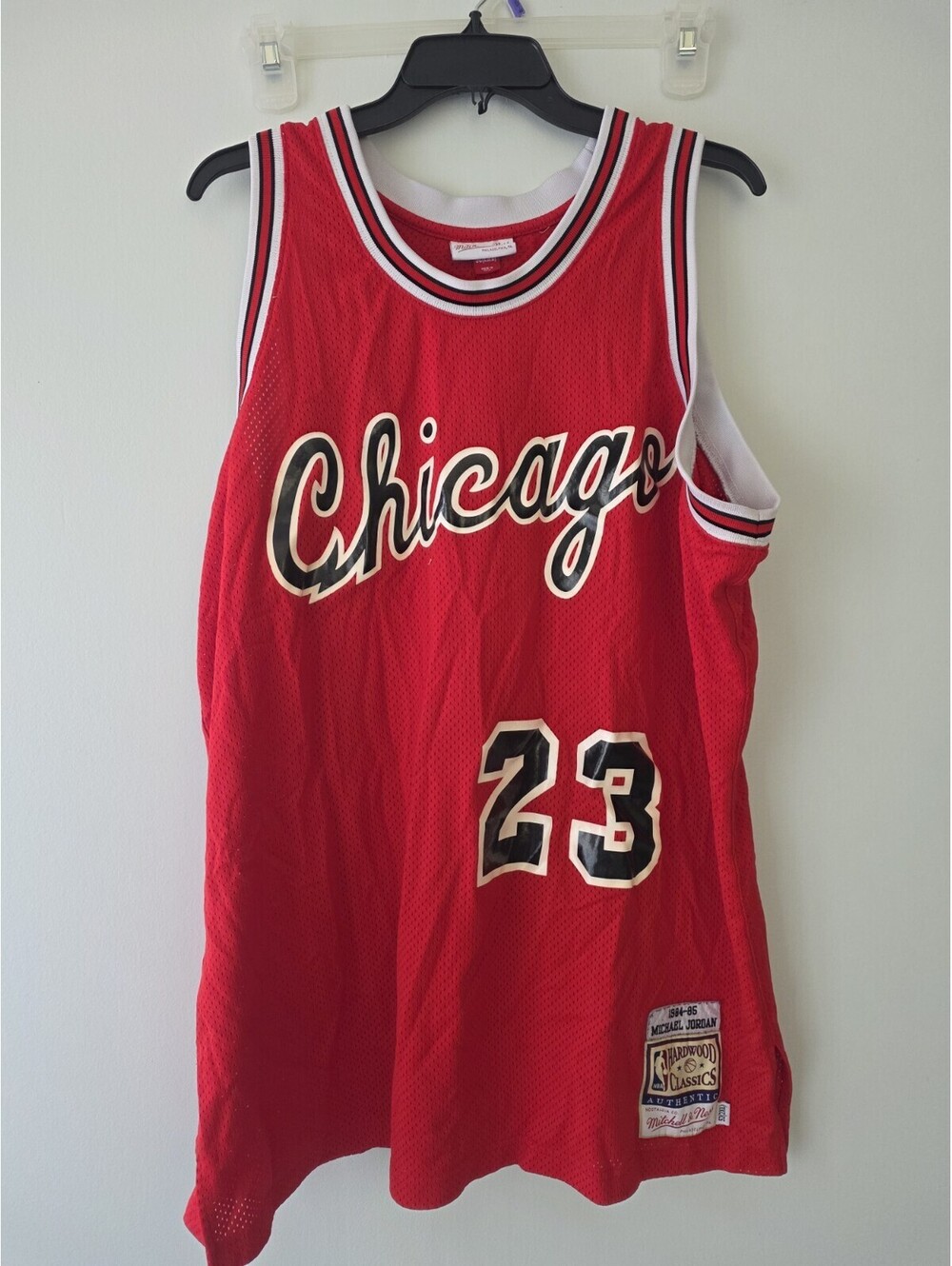 Mitchell & Ness Authentic Chicago Bulls Michael Jordan 1984-85 Size 52 2XL Red